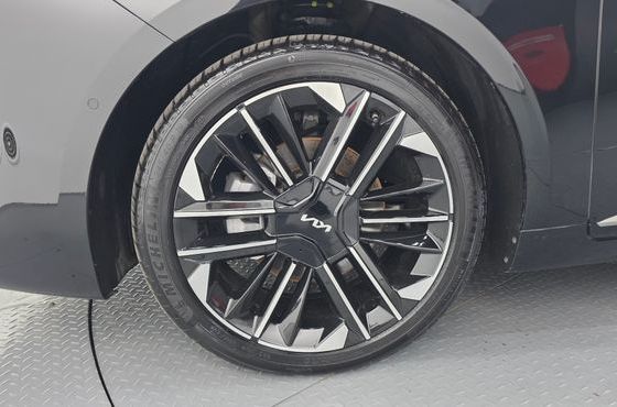 Kia K8 Signature — пробег 17 575 км — фото 5 из 5