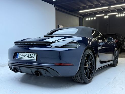 Porsche 718 4.0 GTS — пробег 21 600 км — фото 4 из 5