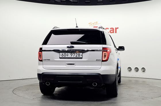 Ford Explorer 3.5 Limited 4WD 5th — пробег 176 327 км — фото 4 из 5