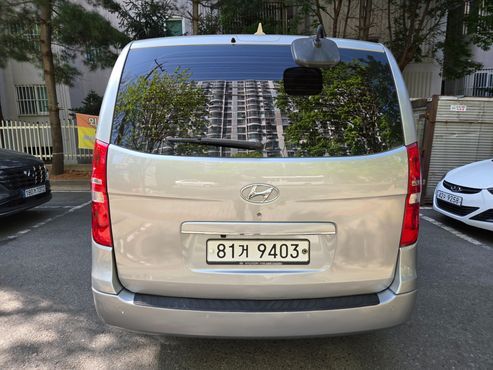 Hyundai Starex 5-Seater VAN CVX Luxury — пробег 248 000 км — фото 5 из 5