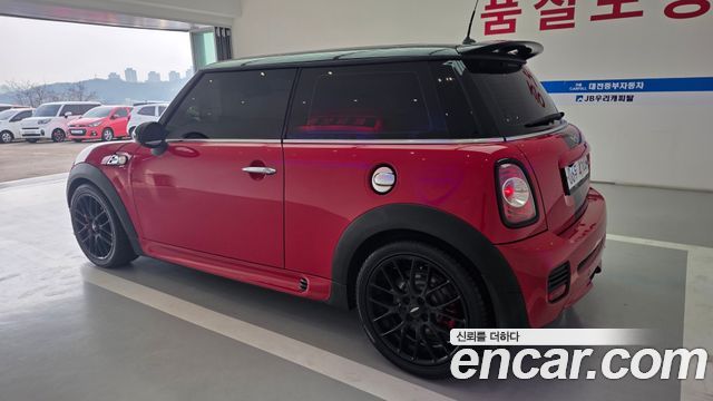 Mini Cooper JCW 2nd Generation — пробег 176 165 км — фото 5 из 5