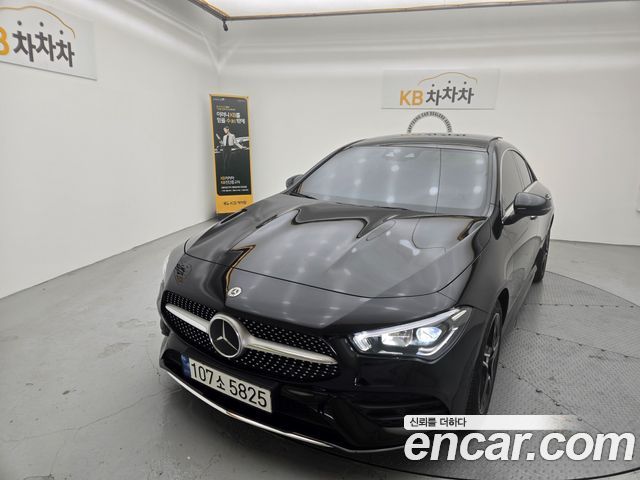 Mercedes-Benz CLA-Class CLA250 4MATIC — пробег 28 000 км — фото 1 из 5
