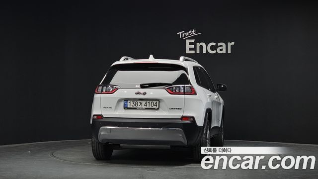 Jeep Cherokee из Кореи Encar