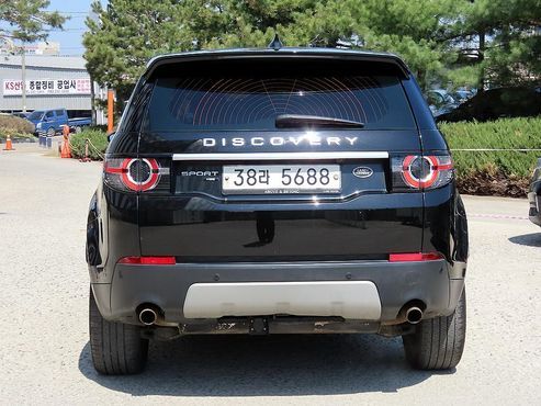 Land Rover Discovery Sport 2.0 TD4 HSE Luxury — пробег 98 785 км — фото 4 из 5