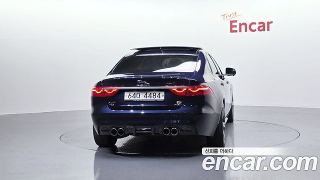 Jaguar XF из Кореи Encar