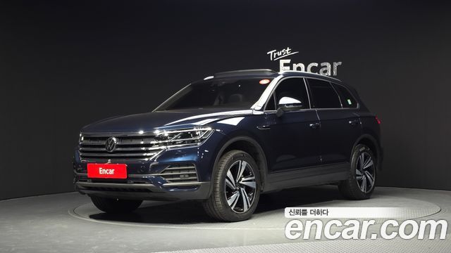 Volkswagen Touareg 3.0 TDI Premium — пробег 29 723 км — фото 1 из 5