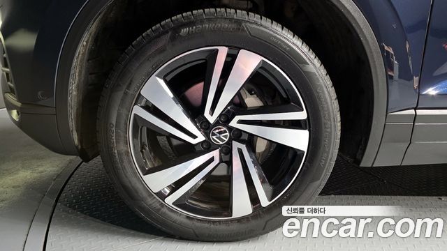 Volkswagen Touareg 3.0 TDI Premium — пробег 29 723 км — фото 5 из 5