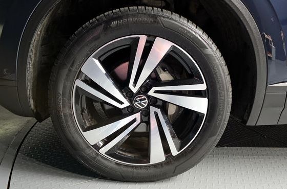 Volkswagen Touareg 3.0 TDI Premium — пробег 29 723 км — фото 5 из 5