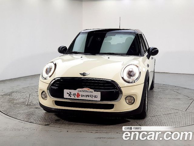 Mini Cooper 5Door Mid 3rd — пробег 146 091 км — фото 2 из 5