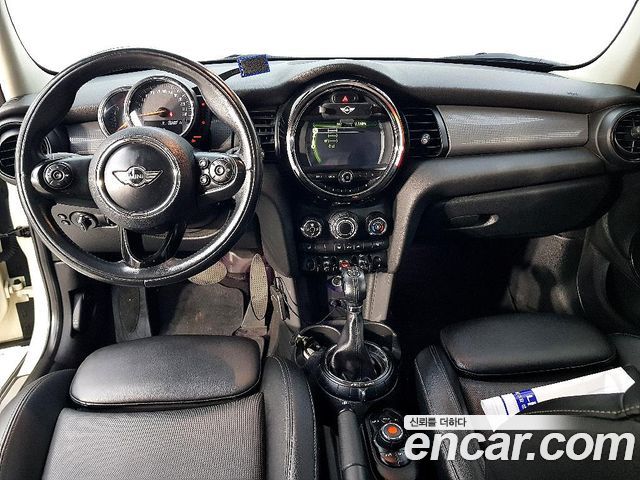 Mini Cooper 5Door Mid 3rd — пробег 146 091 км — фото 5 из 5