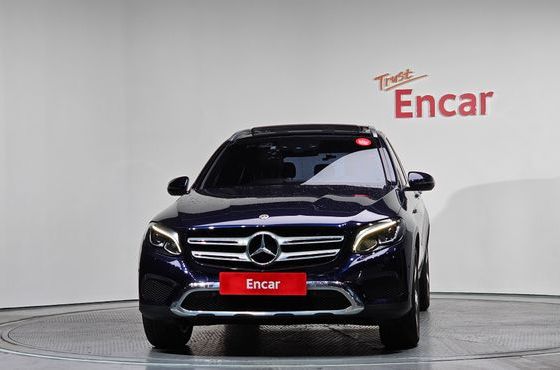 Mercedes-Benz GLC-Class GLC220 d 4MATIC Premium — пробег 99 620 км — фото 3 из 5