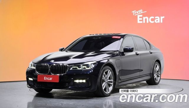BMW 7-Series 740e iPerformance M Sport — пробег 108 624 км — фото 1 из 5