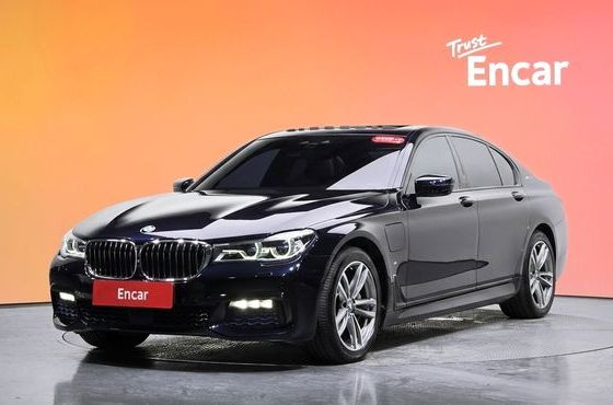 BMW 7-Series 740e iPerformance M Sport — пробег 108 624 км — фото 1 из 5