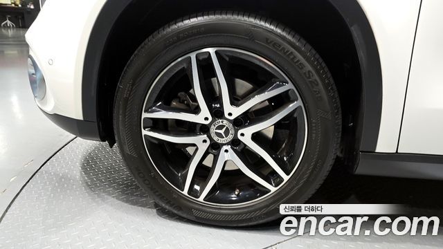 Mercedes-Benz GLA-Class из Кореи Encar