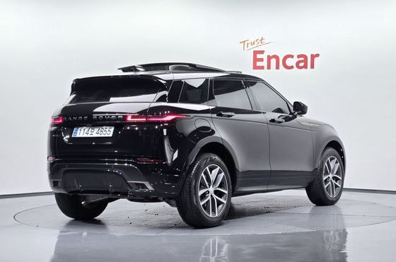 Land Rover Range Rover Evoque P250 Dynamic SE — пробег 6 094 км — фото 2 из 5