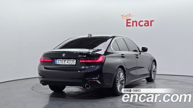 BMW 3-Series из Кореи Encar