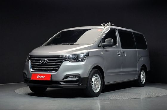 Hyundai Starex Van 5-Seater Style — пробег 105 489 км — фото 1 из 5