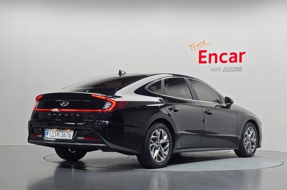 Hyundai Sonata 2.0 Premium — пробег 98 367 км — фото 2 из 5