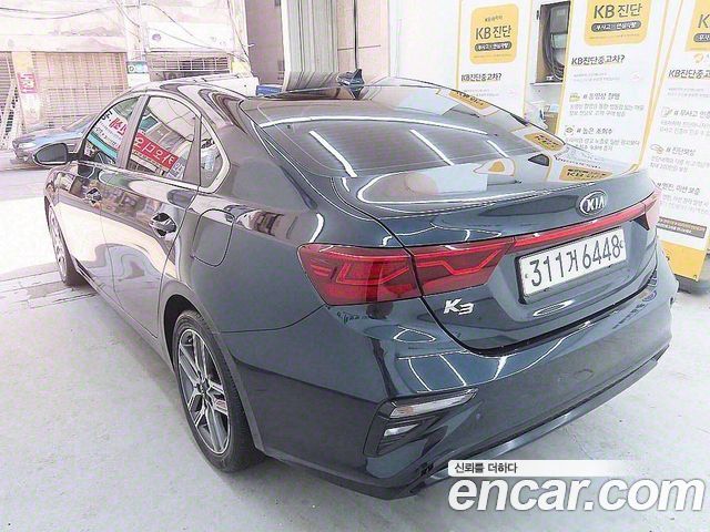 Kia K3 из Кореи Encar