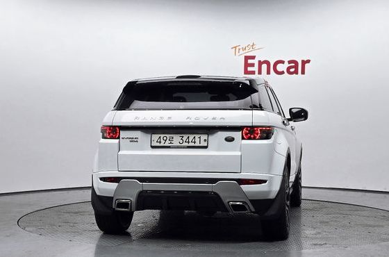Land Rover Range Rover Evoque 2.2 SD4 Dynamic — пробег 80 031 км — фото 4 из 5