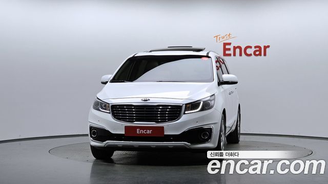 Kia Carnival 9-seater Prestige — пробег 47 792 км — фото 3 из 5