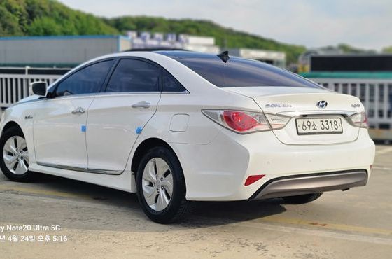 Hyundai Sonata 2.0 Modern — пробег 182 238 км — фото 5 из 5