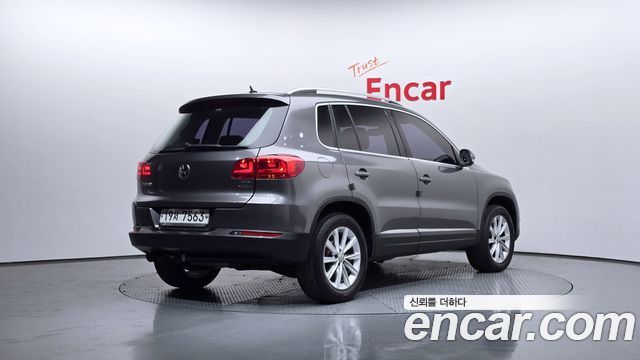 Volkswagen Tiguan 2.0 TDI Comfort 5N — пробег 127 497 км — фото 2 из 5