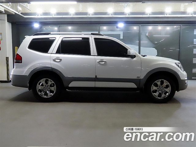 Kia Mohave Diesel 3.0 4WD VIP — пробег 128 000 км — фото 3 из 5
