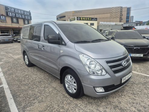 Hyundai Starex 5-Seater VAN Smart — пробег 282 000 км — фото 3 из 5