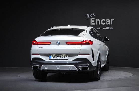 BMW X6 xDrive40i M Sport — пробег 4 788 км — фото 4 из 5