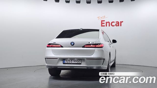BMW 7-Series из Кореи Encar