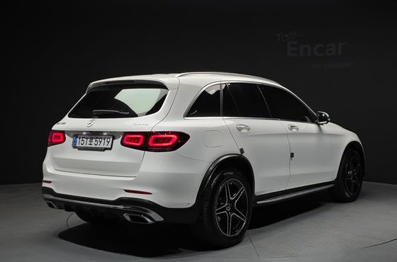 Mercedes-Benz GLC-Class GLC300 4MATIC — пробег 84 543 км — фото 2 из 5