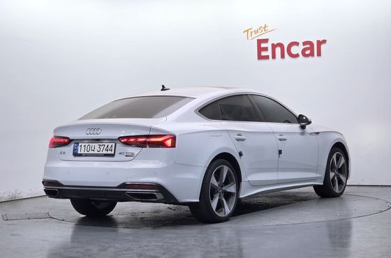 Audi A5 40 TFSI Quattro Sportback — пробег 38 938 км — фото 2 из 5