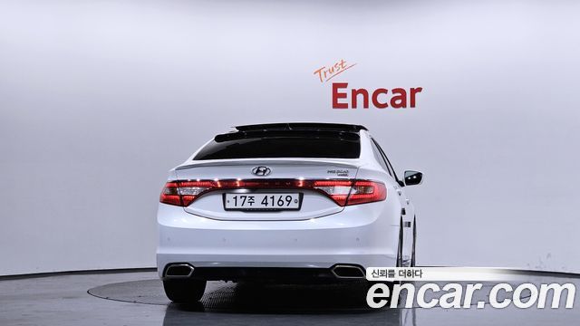 Hyundai Grandeur из Кореи Encar