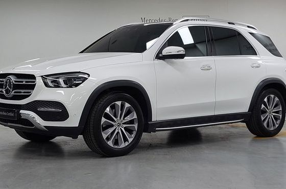 Mercedes-Benz GLE-Class GLE300d 4MATIC — пробег 38 791 км — фото 1 из 5