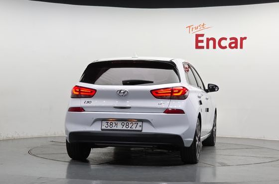 Hyundai i30 1.4 Turbo Style — пробег 76 500 км — фото 4 из 5