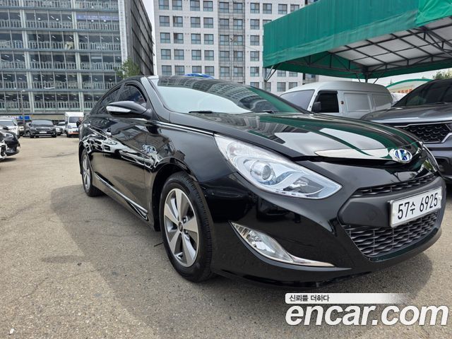 Hyundai Sonata 2.0 Premier — пробег 92 328 км — фото 1 из 5