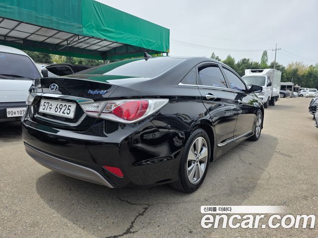 Hyundai Sonata 2.0 Premier — пробег 92 328 км — фото 2 из 5