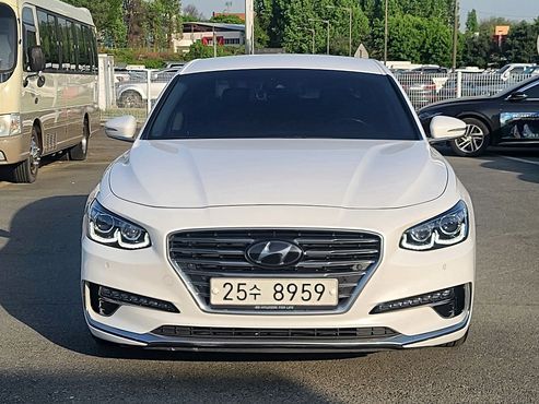 Hyundai Grandeur 2.4 Premium — пробег 66 959 км — фото 1 из 5