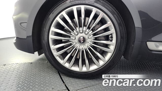 Kia K9 из Кореи Encar