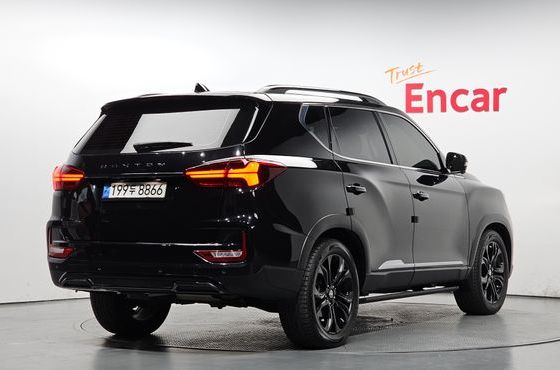 Ssangyong Rexton Diesel 2.2 4WD The Black — пробег 39 680 км — фото 2 из 5