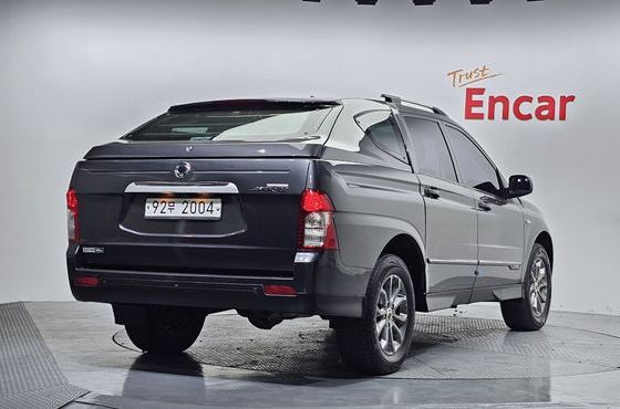 Ssangyong KORANDO Adventure 60th Edition 4WD — пробег 124 918 км — фото 2 из 5
