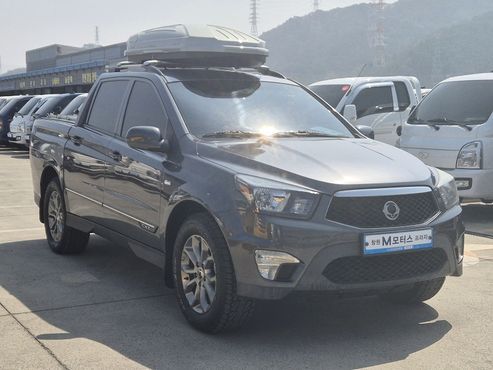 Ssangyong KORANDO Adventure 60th Edition 4WD — пробег 163 718 км — фото 3 из 5