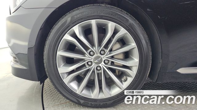 Hyundai Genesis из Кореи Encar