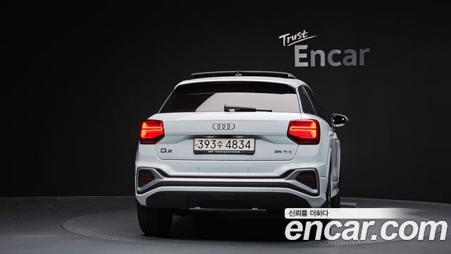 Audi Q2 35 TDI Premium — пробег 16 362 км — фото 4 из 5
