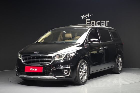 Kia Carnival 9-seater Prestige — пробег 136 919 км — фото 1 из 5