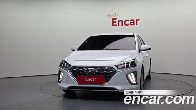 Hyundai Ioniq 1.6 HEV Q — пробег 142 231 км — фото 3 из 5