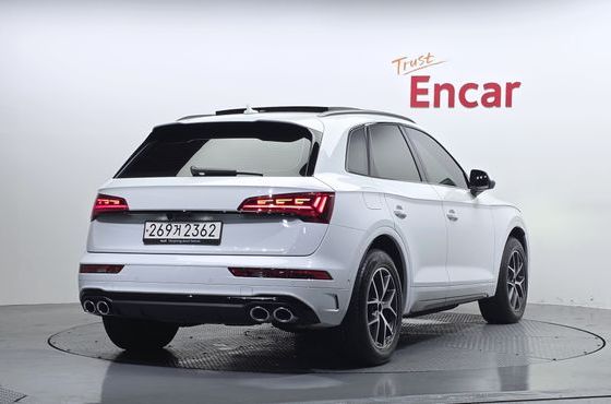 Audi SQ5 3.0 TFSI Quattro — пробег 12 335 км — фото 2 из 5