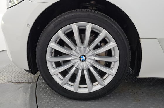 BMW Gran Turismo 630i xDrive Luxury — пробег 73 646 км — фото 5 из 5