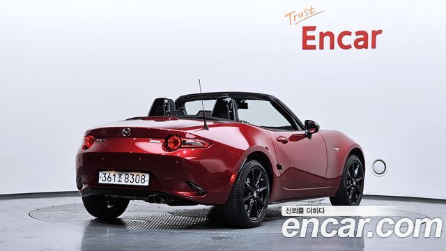 Mazda MX-5 Miata из Кореи Encar